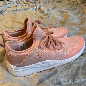 Women’s Puma Shoes